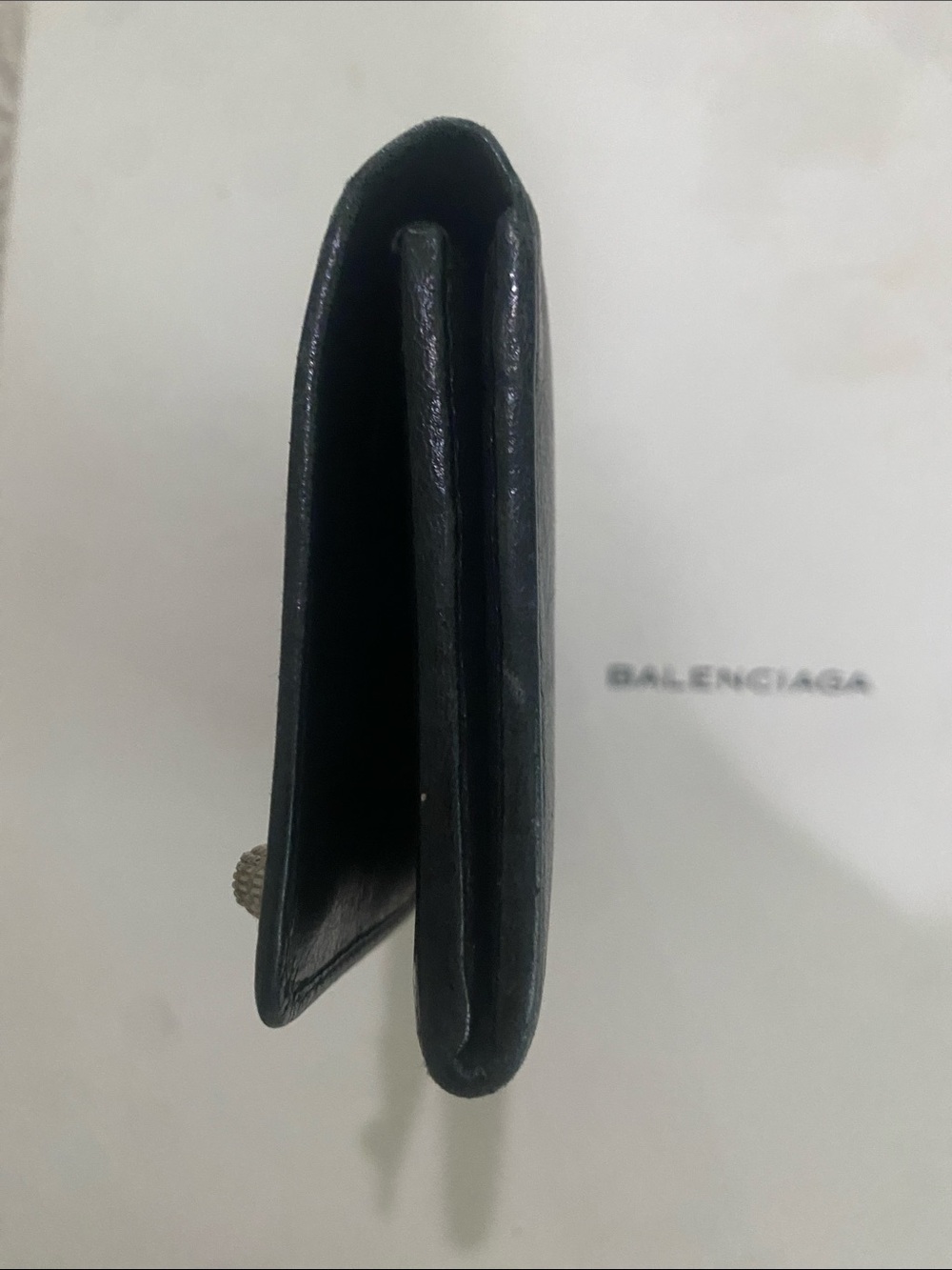 Balenciaga
Black Silver Hardware Bifold
Wallet - Picture 10 of 10